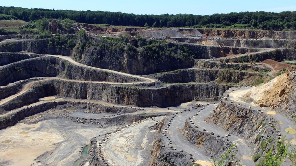 mines-et-carrières